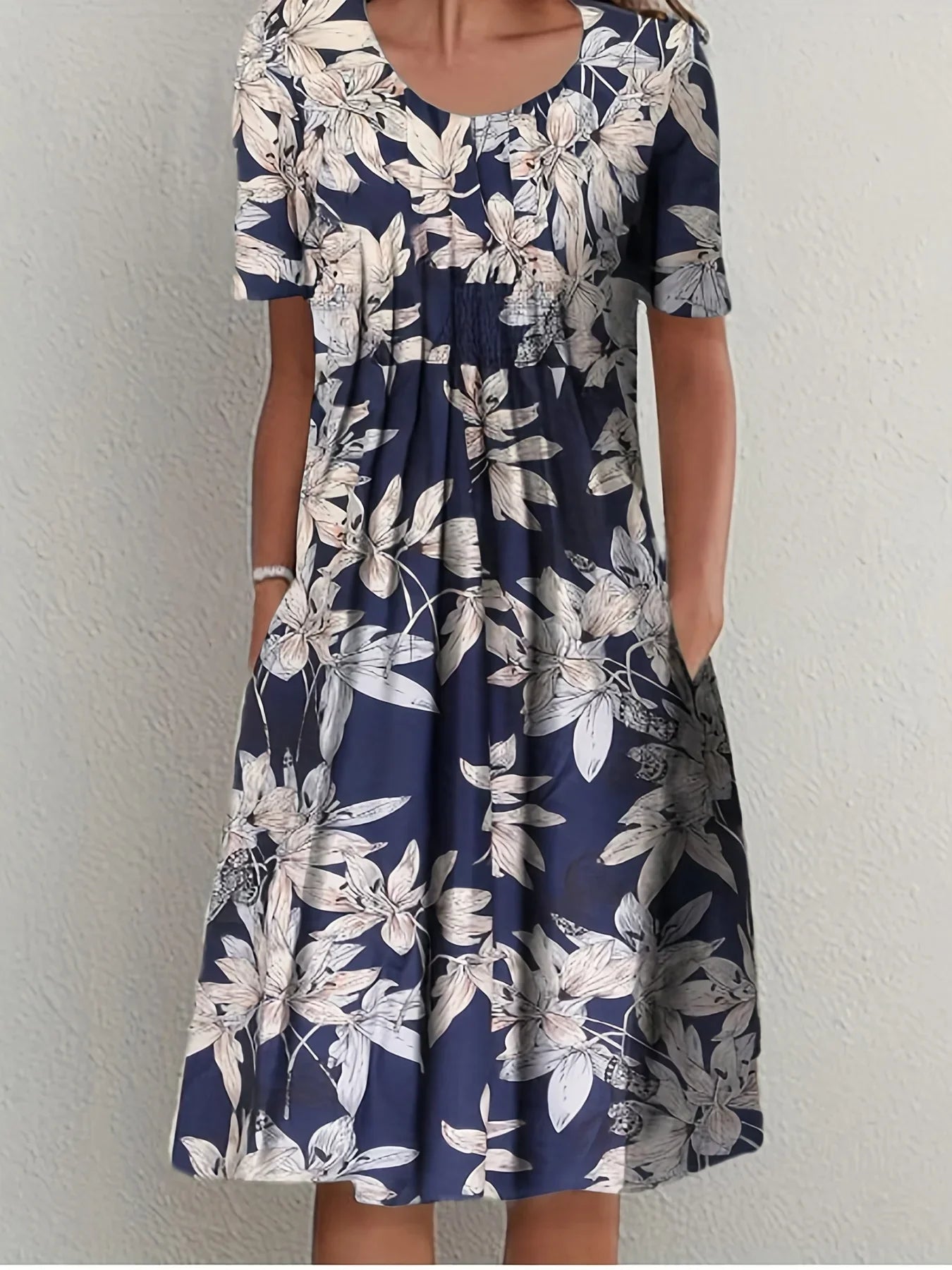 Hanne™ | Blomstret Midi Kjole med Lommer 50% Rabatt 🔥