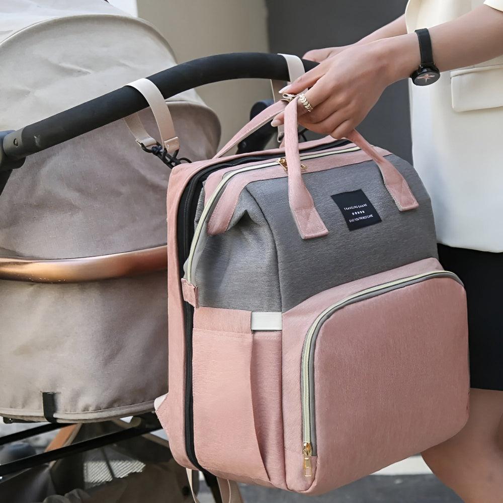 BabyVoyage™ stelleveske med integrert stelleplass eller barneseng. Nå 20% rabatt🔥fra 852 kr til 710 kr